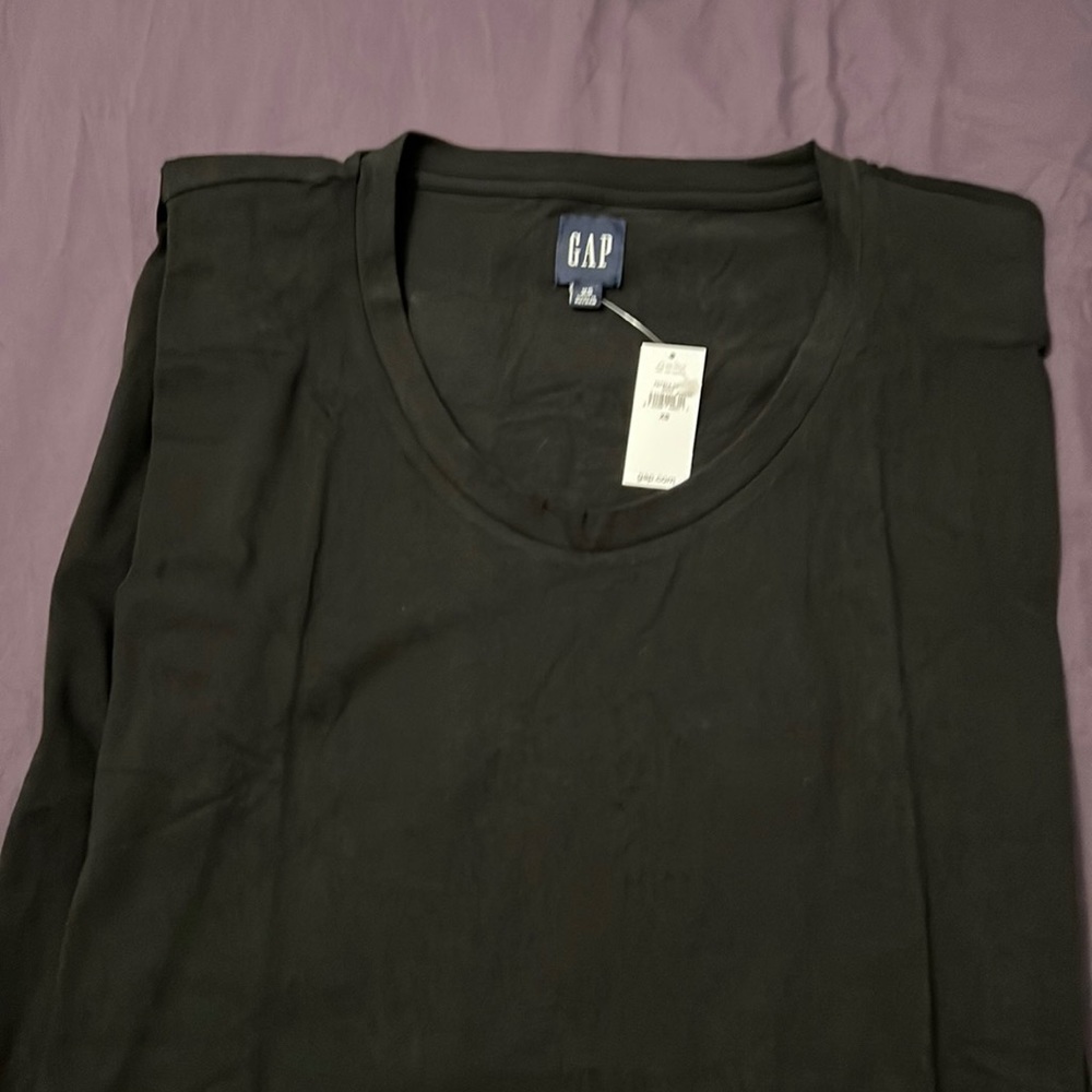 NEW!! Gap Muscle Sleeveless T-Shirt